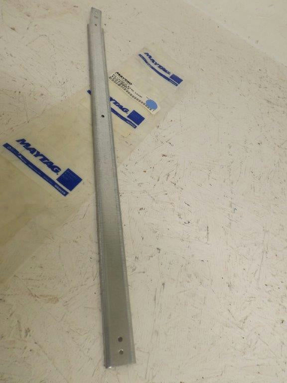 MAYTAG WHIRLPOOL REFRIGERATOR 12273807 BOTTOM TRIM RETAINER NEW MAYTAG WHIRLPOOL REFRIGERATOR 12273807 BOTTOM TRIM RETAINER NEW